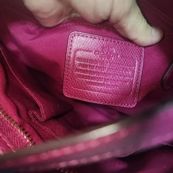 COACH EUC SIGNATURE FILE CROSSBODY BAG - Picture 8 of 8